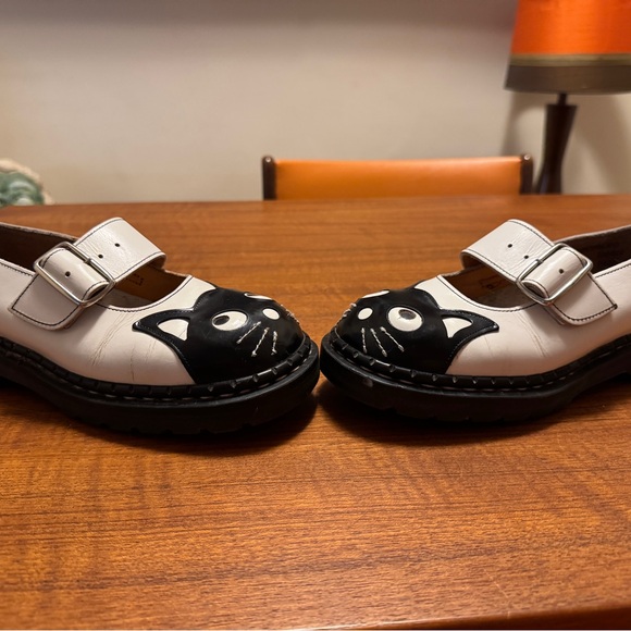 Charming Cat Face Mary Jane Flats - Black and White - Picture 6 of 6